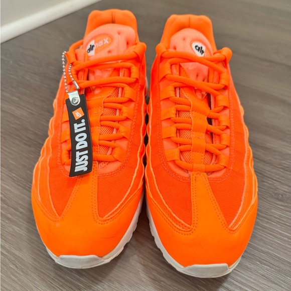 Nike Air Max 95 Total Orange